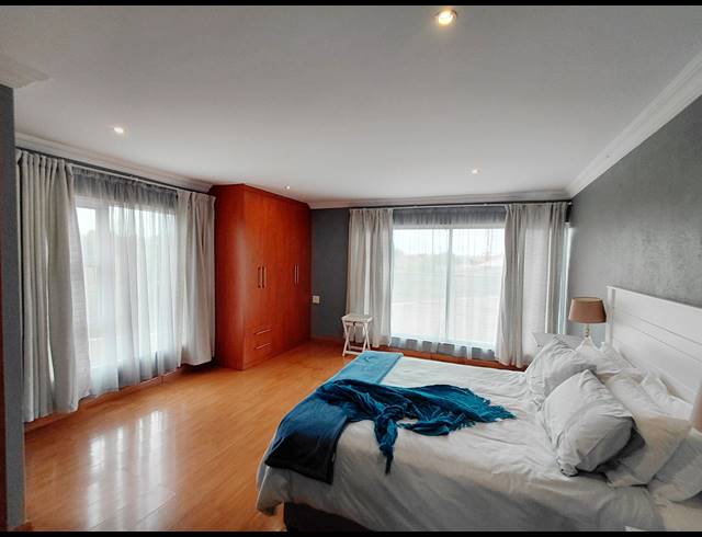7 BEDROOM HOUSE FOR SALE IN STERPARK